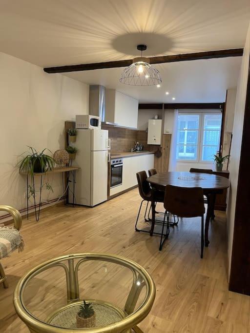 Ferienwohnung Chez Sam Langres Exterior foto